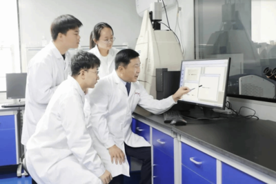 喜報 我校教授榮獲“遼寧省學術頭雁”稱號，引領醫學研究與試驗發展新高度